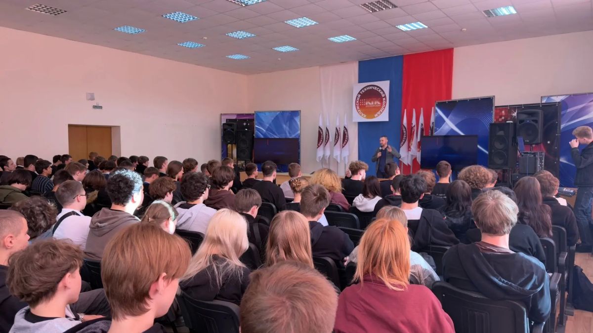 В Калужской области с подростками провели профилактическую беседу о противодействии терроризму и экстремизму В Калужской области с подростками провели профилактическую беседу о противодействии терроризму и экстремизму