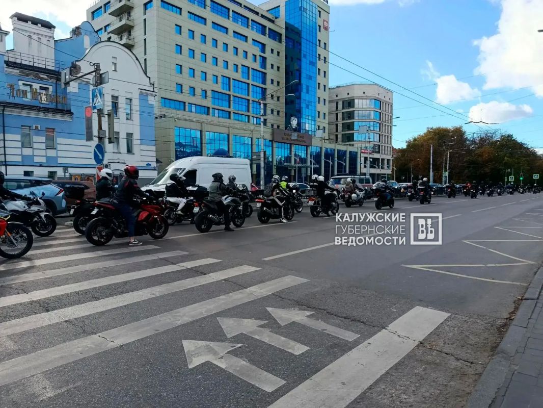 В Калуге закрыли мотосезон В Калуге закрыли мотосезон