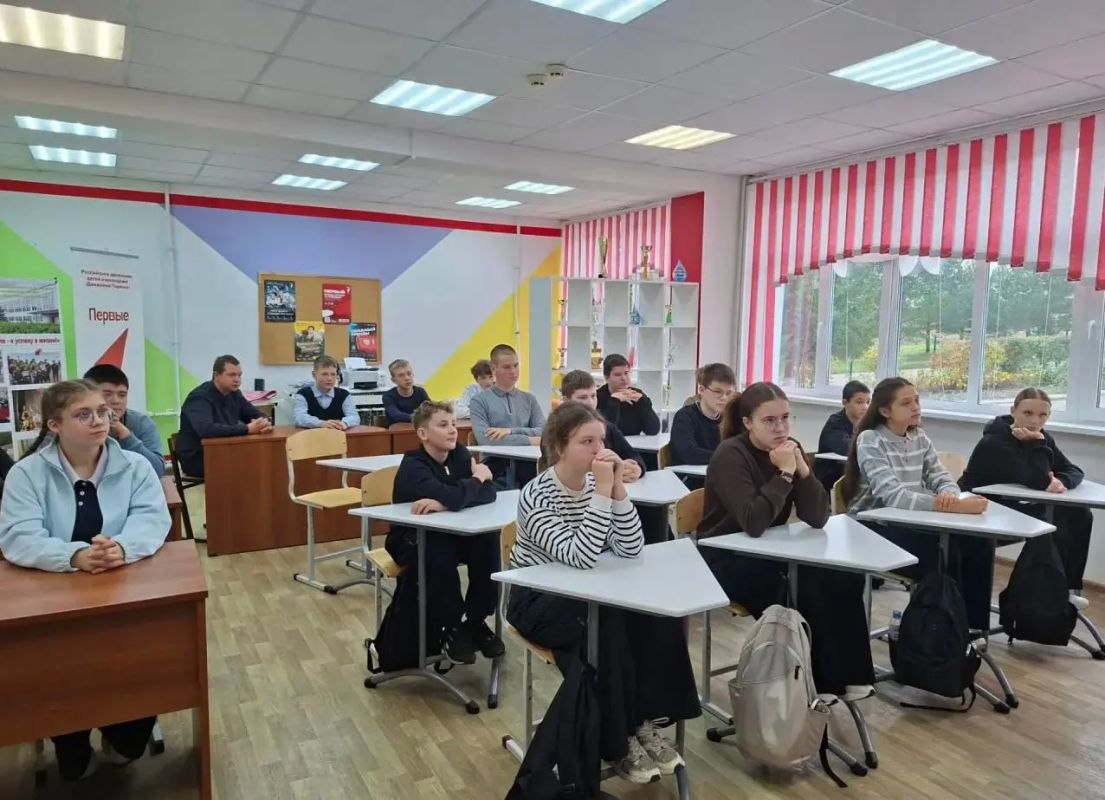 Сотрудники Госавтоинспекции провели урок по безопасности мототранспорта в школе Сухиничей