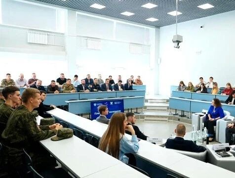 Ветеран из Кондрова осваивает профессию наставника в рамках проекта "СВОй путь"