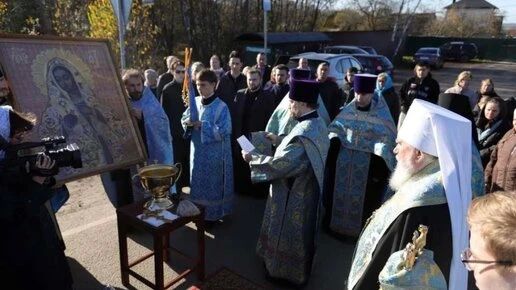 Калужскую икону Божией Матери провезли вокруг областной столицы