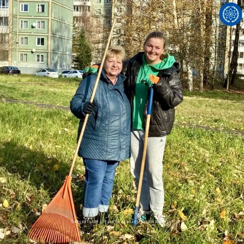 Продолжаются осенние субботники Продолжаются осенние субботники