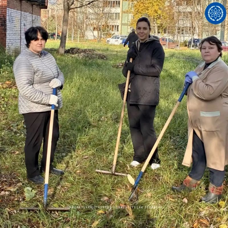 Продолжаются осенние субботники Продолжаются осенние субботники